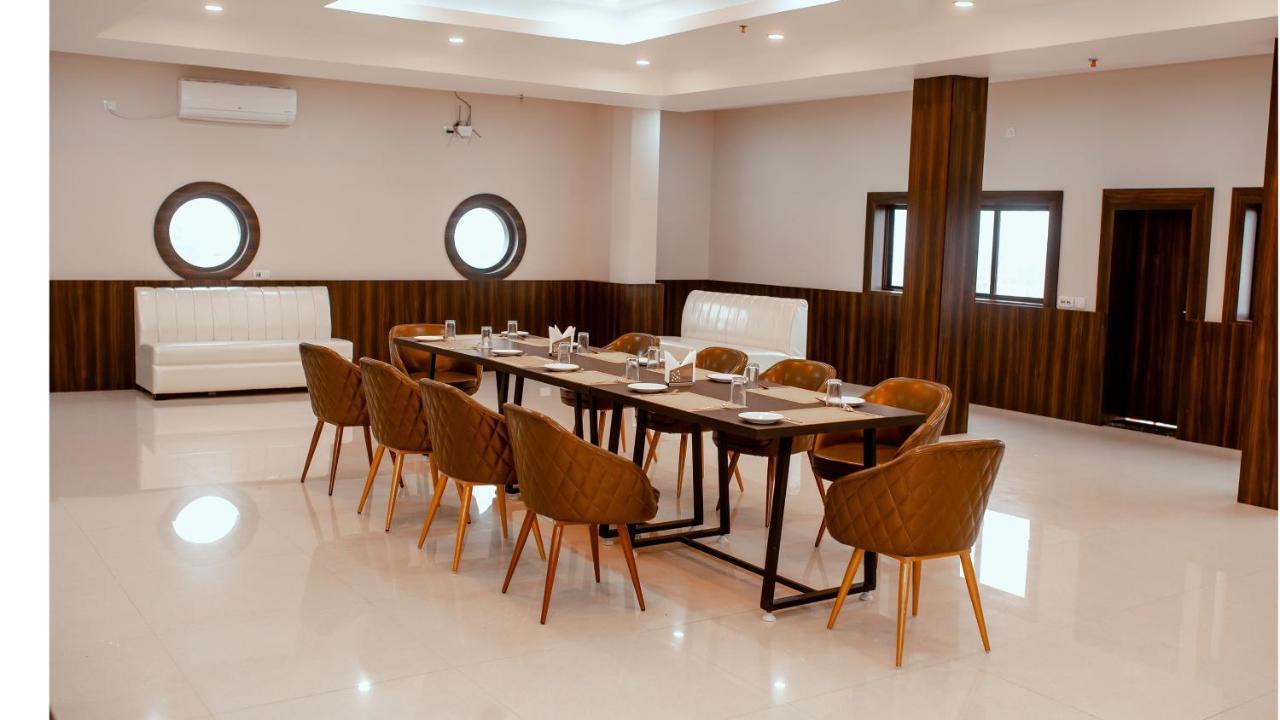 Hotel Dc Star Tarapith Zewnętrze zdjęcie